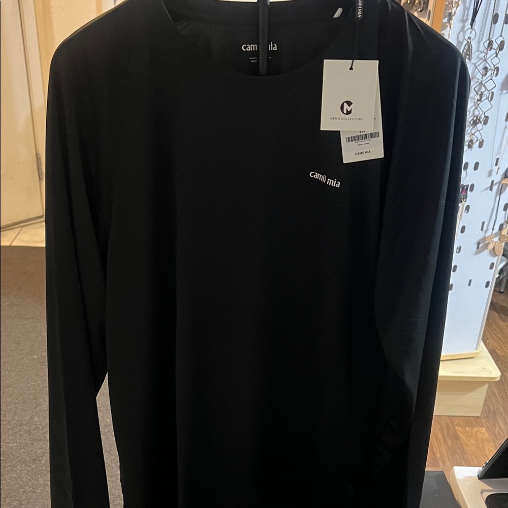 Cami Mia Men’s Long-Sleeve Black Shirt